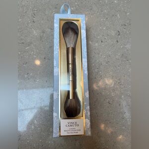 NWT Luxury Duo Face Brush w 2 brushes: bronzer & blush or powder or?? Pretty too